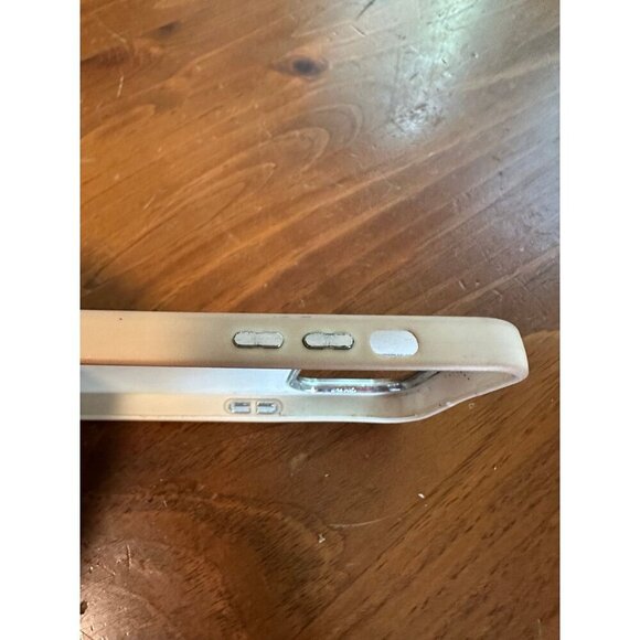 iPhone 14Pro lightning phone case - Picture 8 of 8